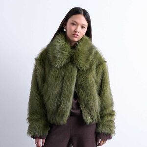 TOPSHOP Faux Fur Zip Up Bomber Jacket